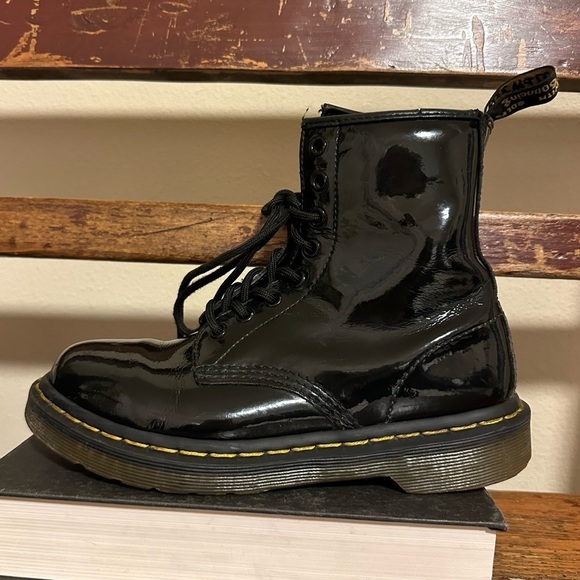Dr. Martens Black Patent Leather Original Lace Up Combat Boots Docs - Picture 2 of 16